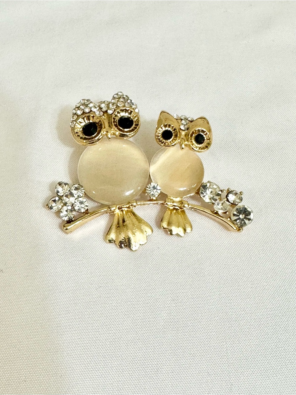 Gold Tone Owl Duo Brooch with Pearl Accents and Clear Crystals
